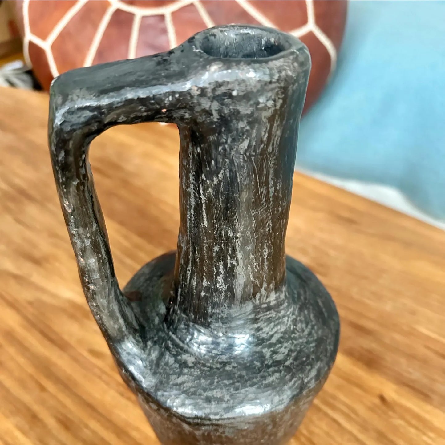 Sejnane Handle Vase